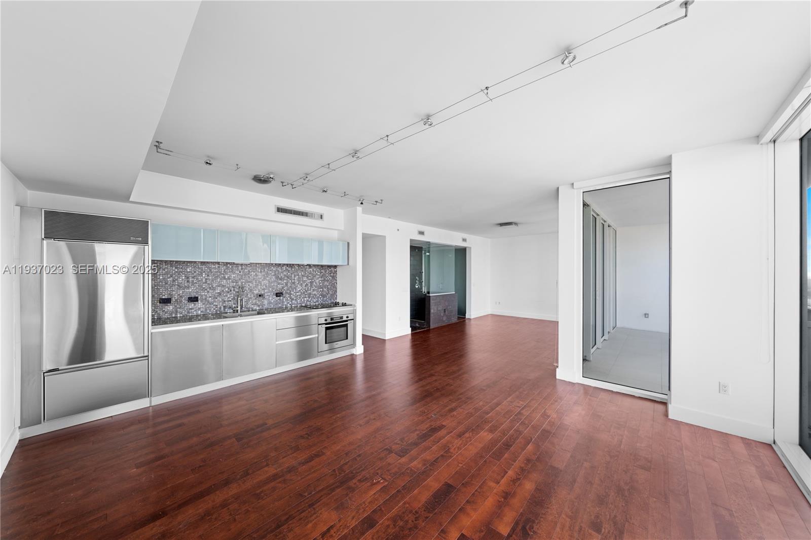Photo of 1040 Biscayne Boulevard 4108 #4108 listing for Sale