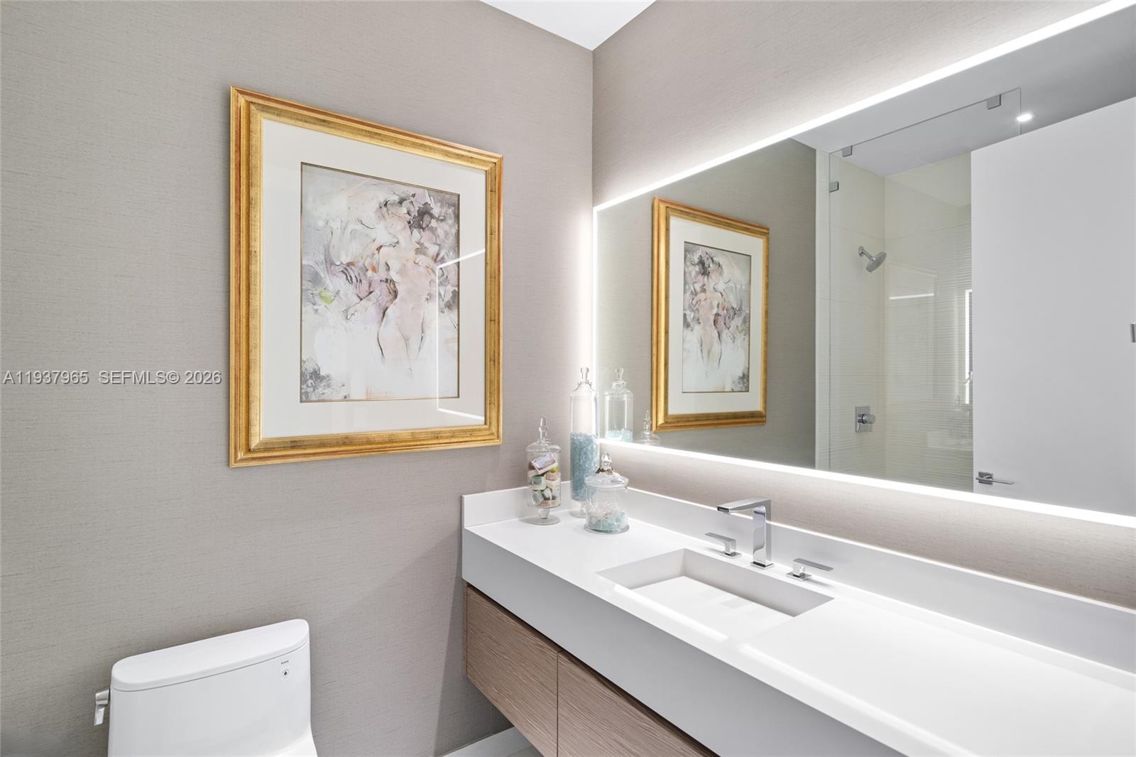 Photo of 900 Brickell Key Boulevard 2004 #2004 listing for Sale