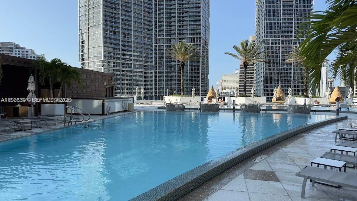 Photo of 200 Biscayne Boulevard Way 906 #906 listing for Sale