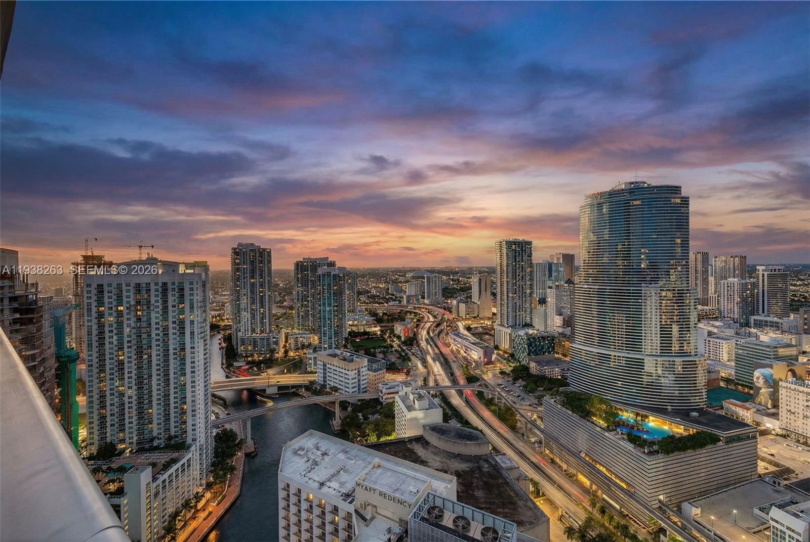 Photo of 200 Biscayne Boulevard Way 4414 #4414 listing for Sale
