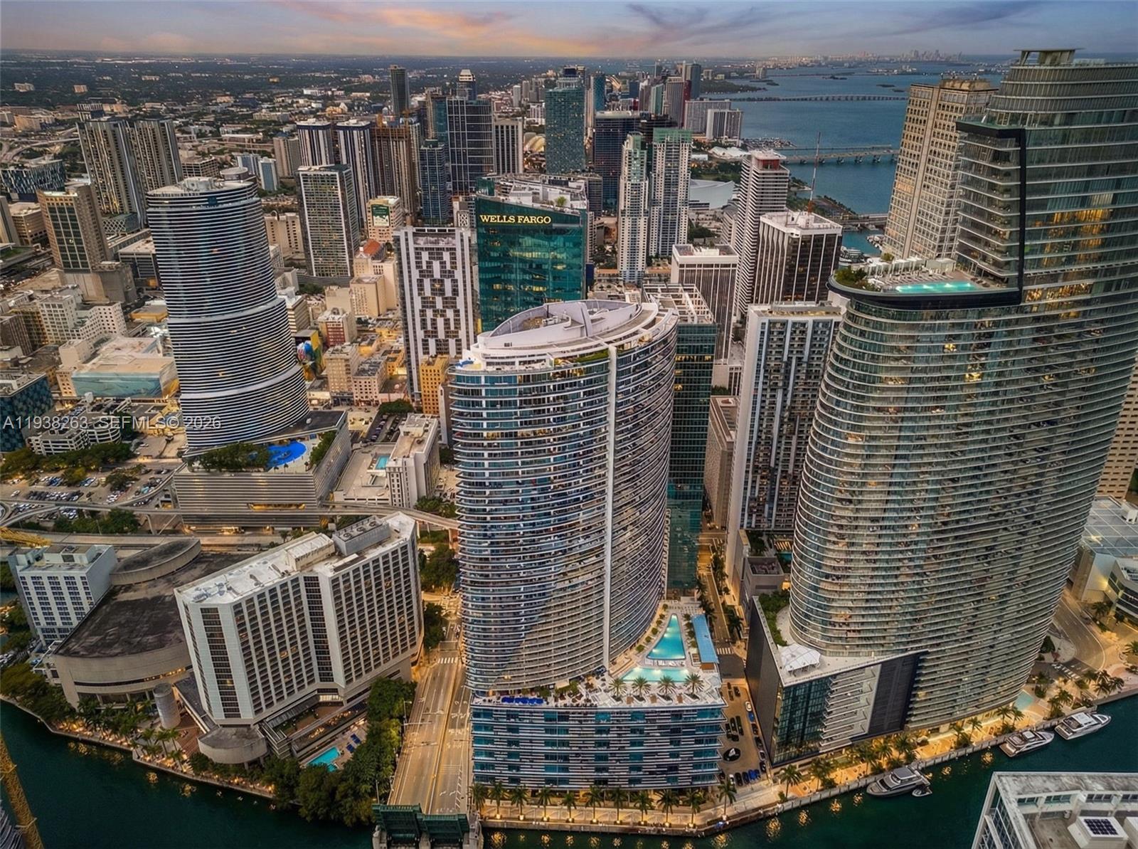 Photo of 200 Biscayne Boulevard Way 4414 #4414 listing for Sale