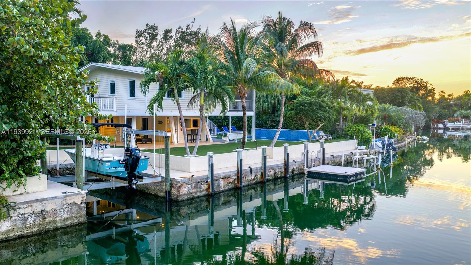 Photo of #A11939921 listing for Sale