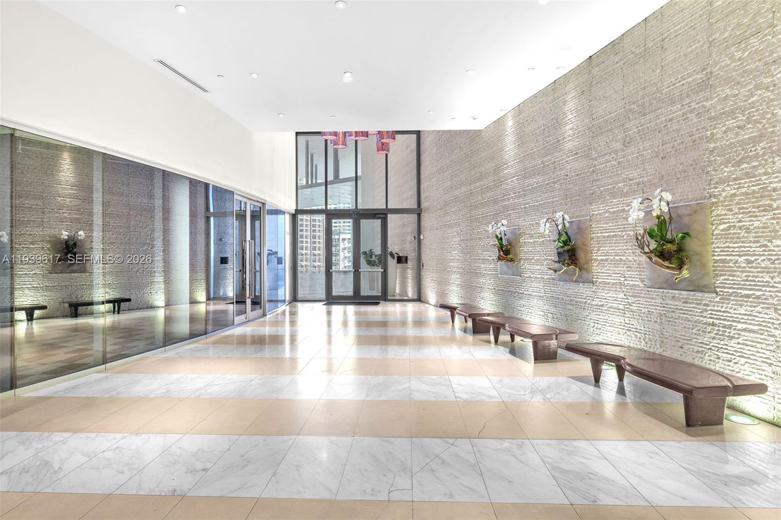 Photo of 200 Biscayne Boulevard Way 4202 #4202 listing for Sale