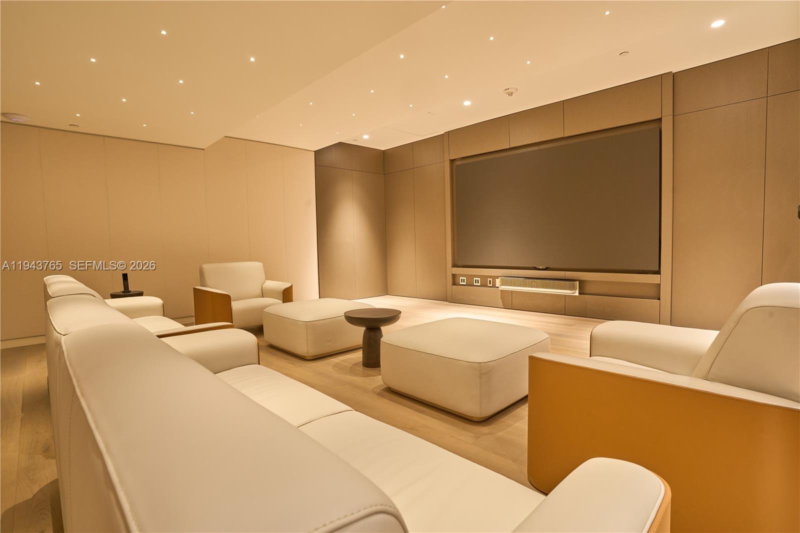 Photo of 300 Biscayne Blvd Way 3403 #3403 listing for Sale