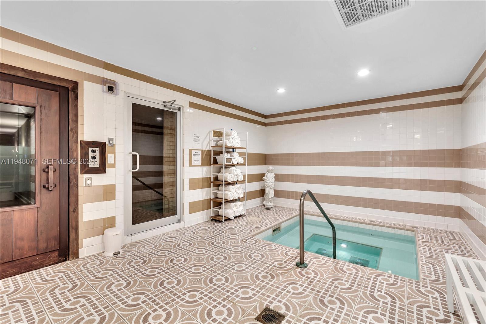 Photo of 10101 Collins Avenue 11D +Cabana #11D +Cabana listing for Sale