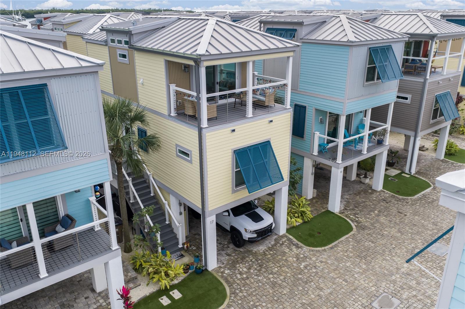 Photo of #A11948112 listing for Sale