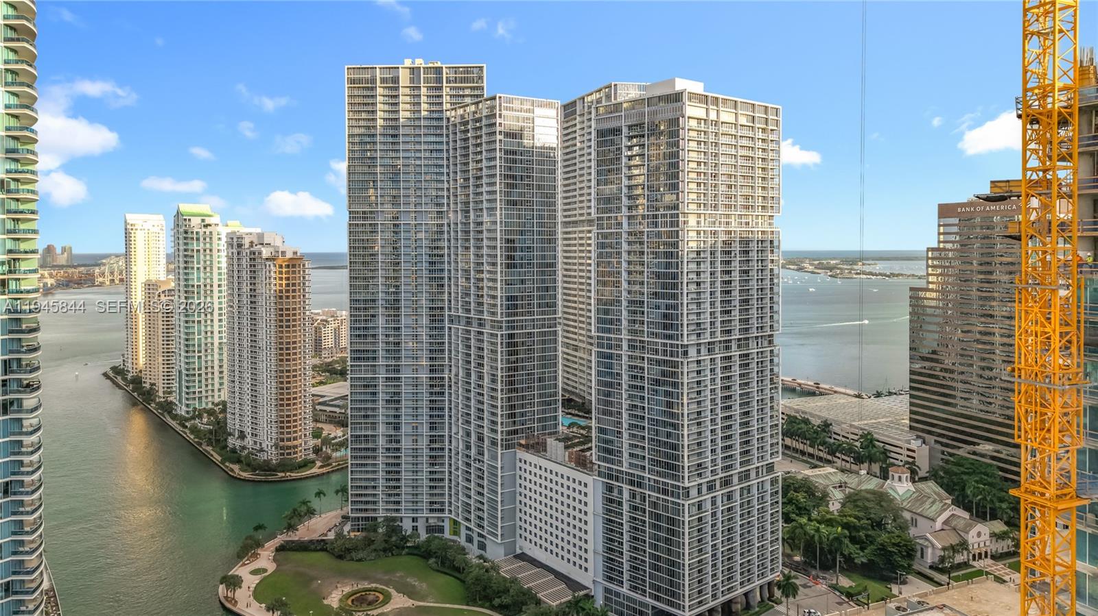 Photo of 475 Brickell Avenue 4215 #4215 listing for Sale
