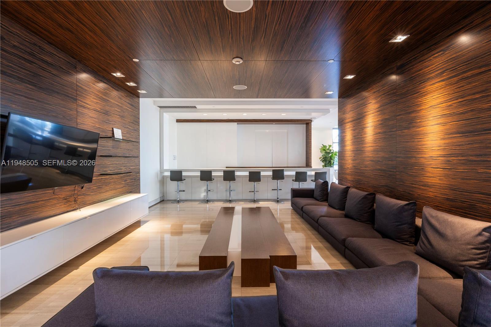Photo of 1330 West Avenue 610 #610 listing for Sale