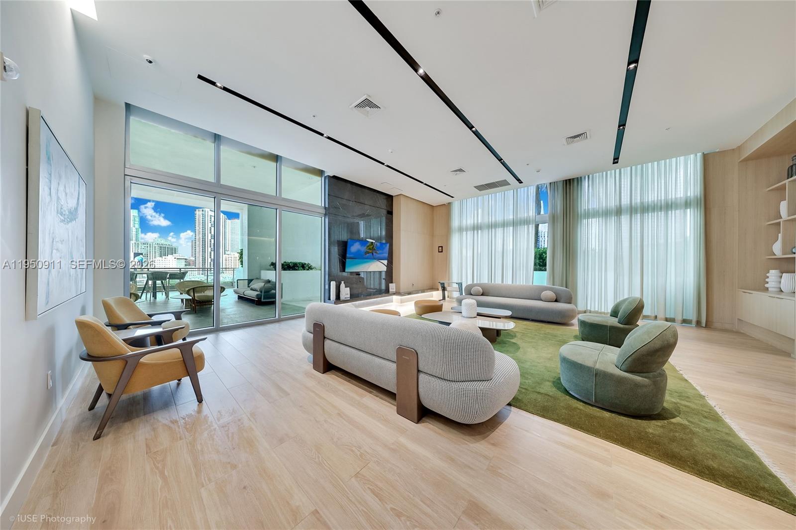 Photo of 90 SW 3rd Street 3109 #3109 listing for Sale