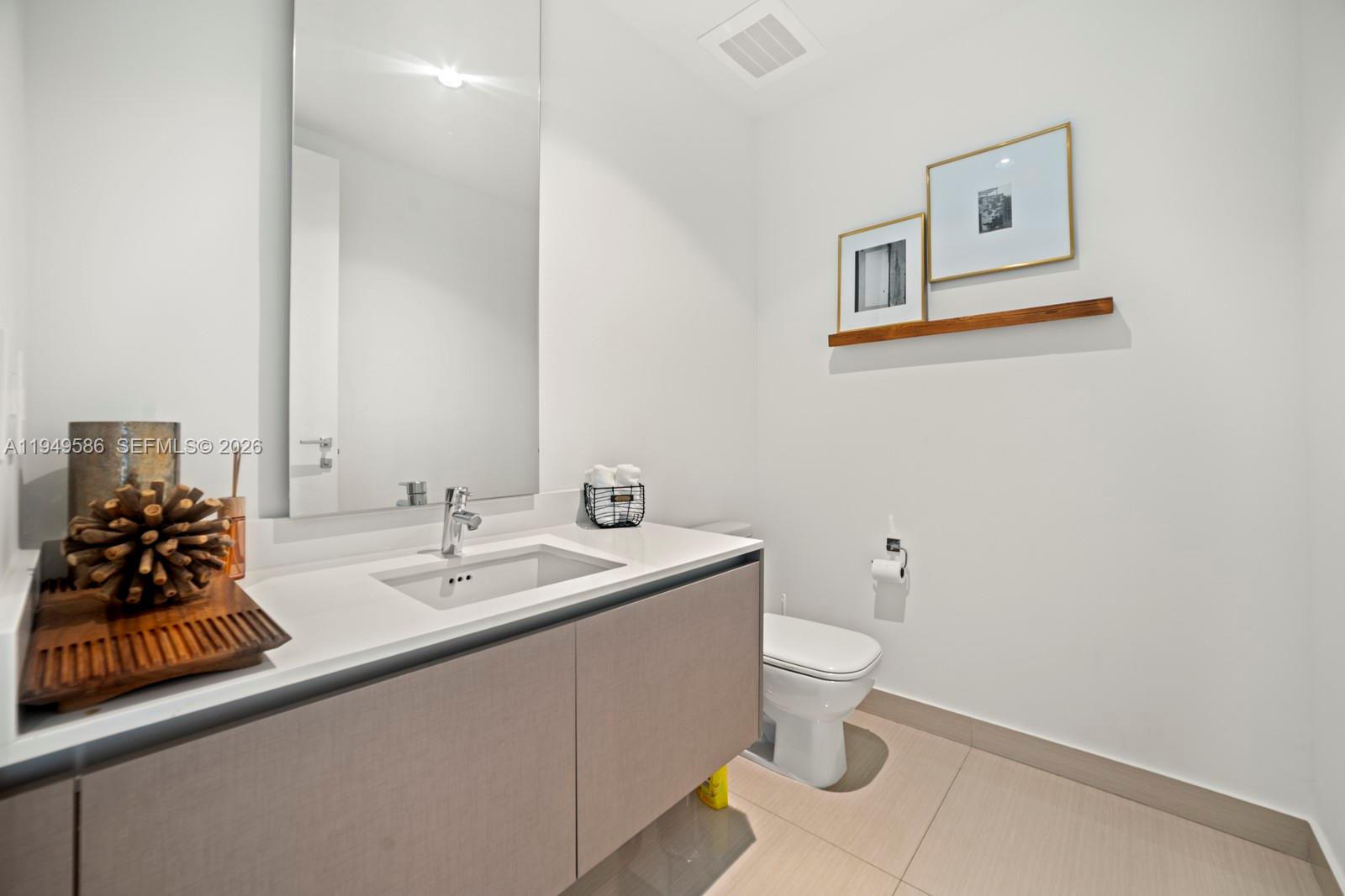 Photo of 3300 NE 188th Street 414 #414 listing for Sale