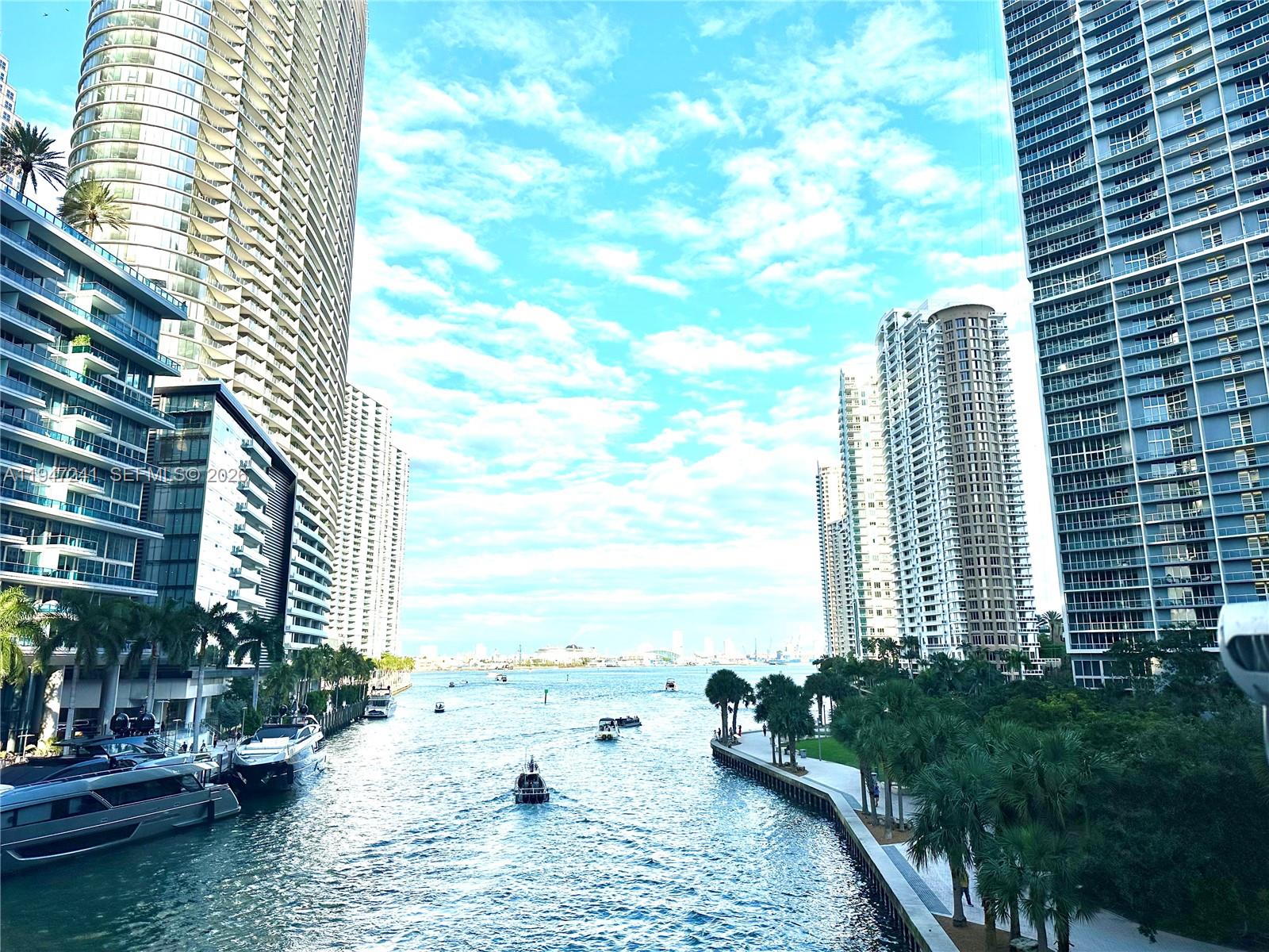 Photo of 465 Brickell Avenue 2906 #2906 listing for Sale