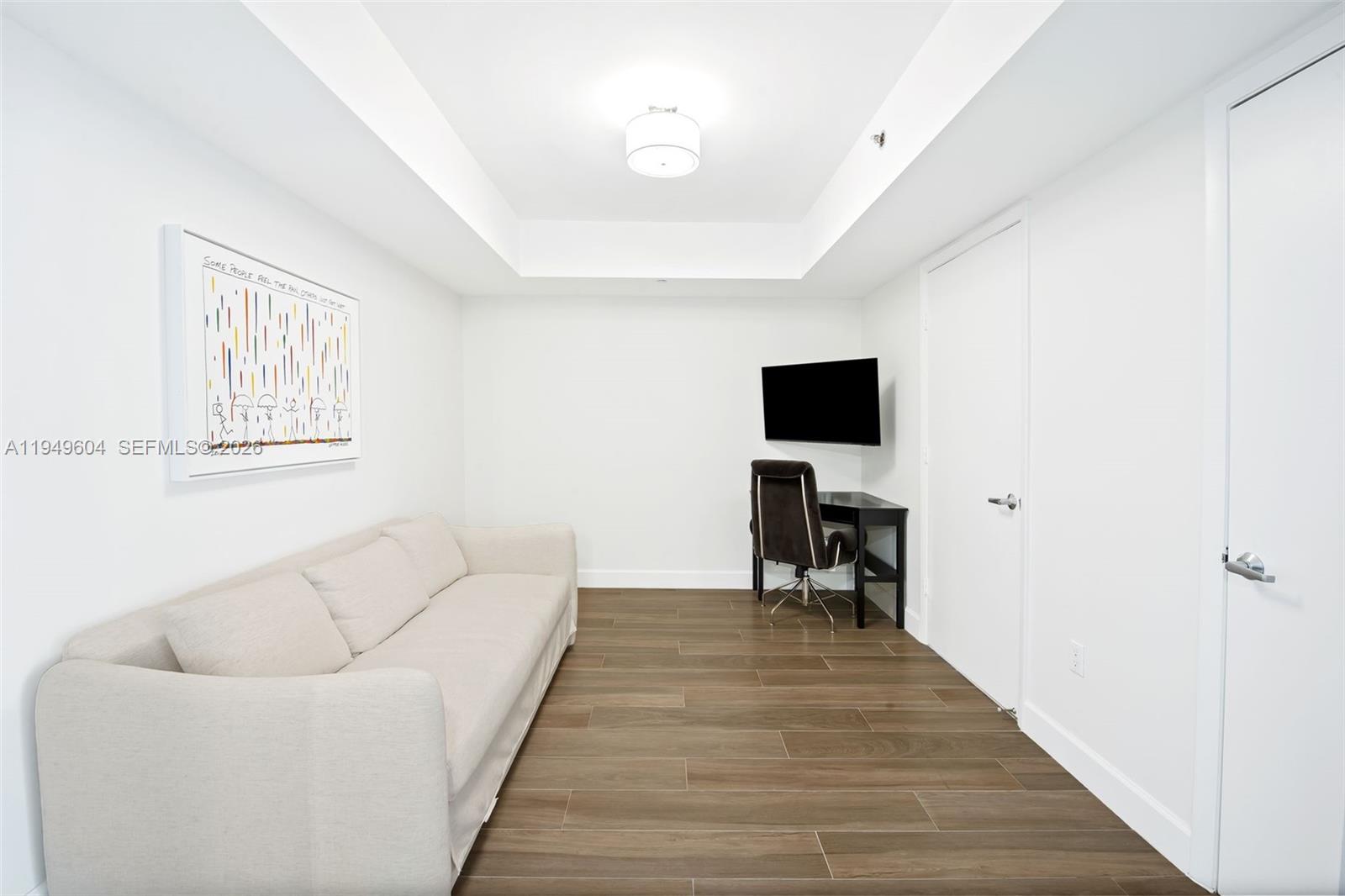 Photo of 50 Biscayne Boulevard 3904 #3904 listing for Sale