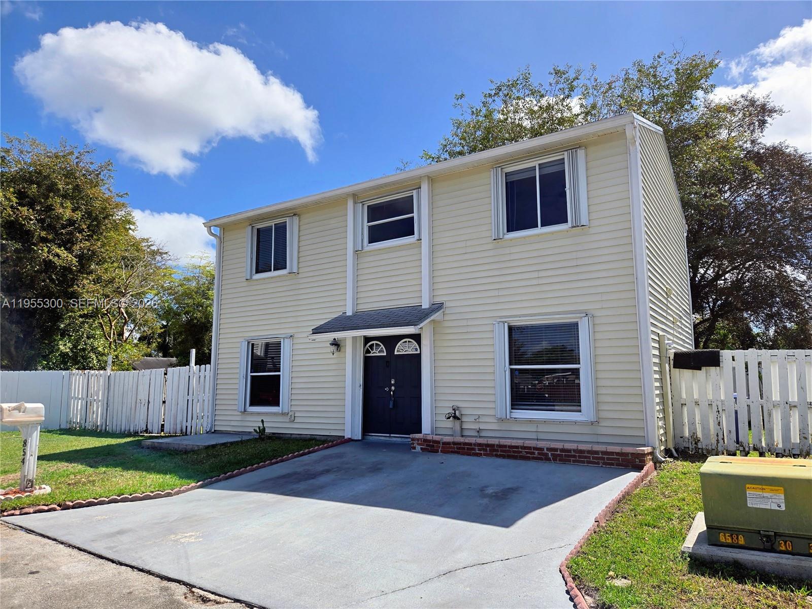 Photo of #A11955300 listing for Sale