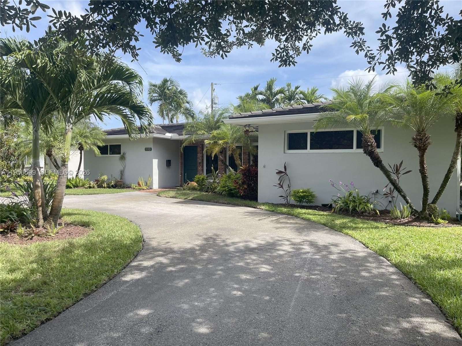 Photo of #A11956599 listing for Sale