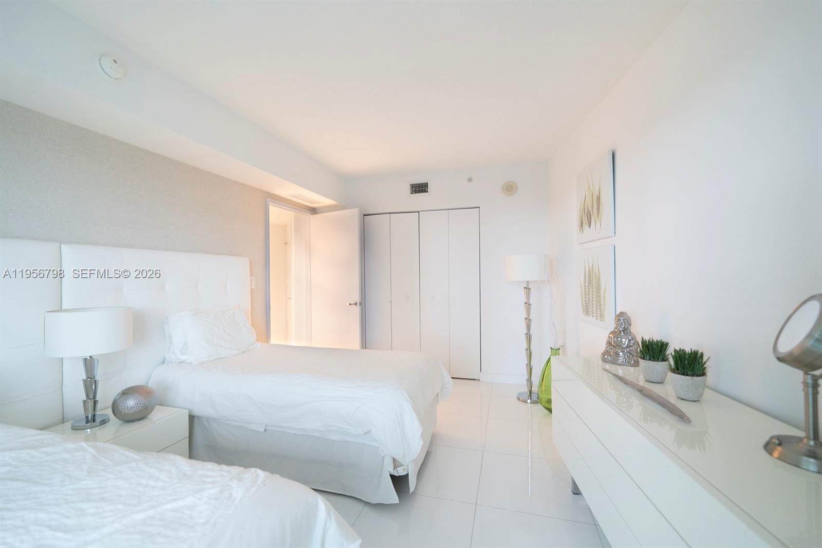 Photo of 200 Sunny Isles Boulevard 2-1101 #2-1101 listing for Sale