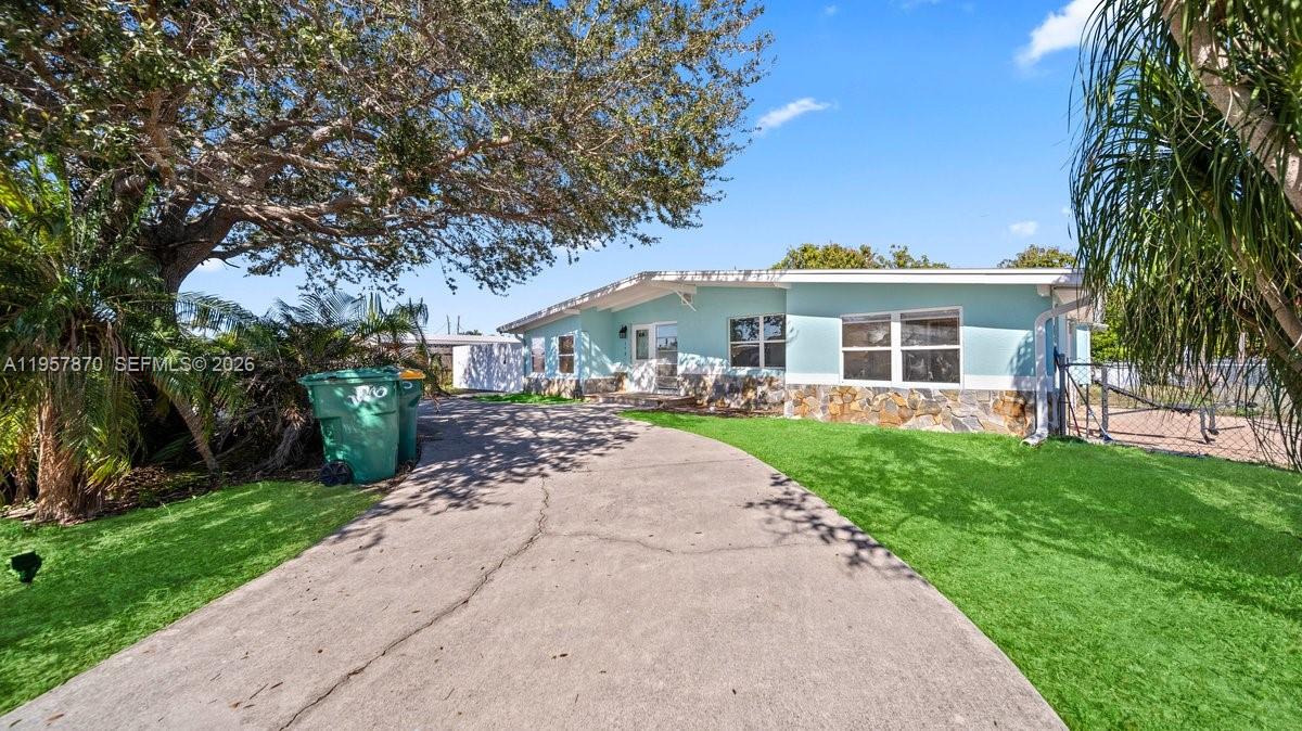 Photo of #A11957870 listing for Sale