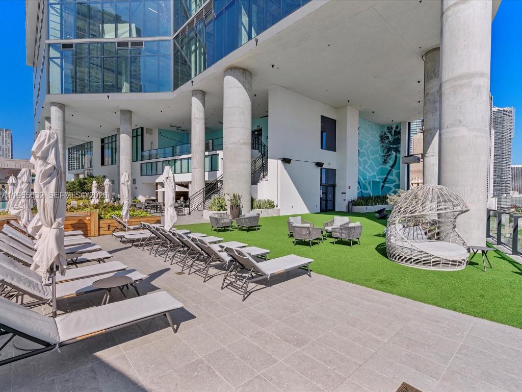 Photo of 398 NE 5th Street 2314 #2314 listing for Sale