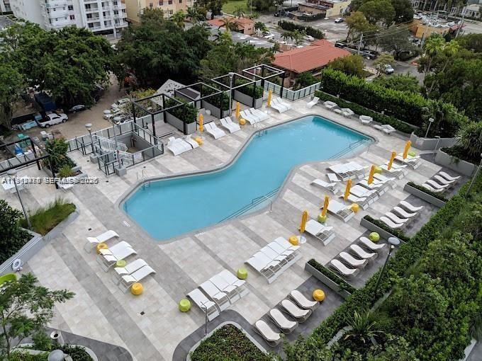 Photo of 650 NE 32nd Street BH6 #BH6 listing for Sale