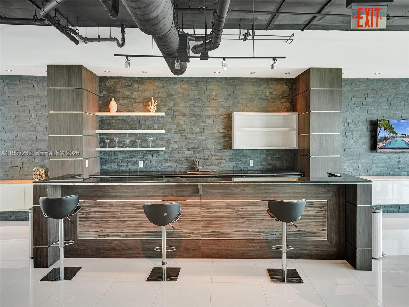 Photo of 601 NE 36th Street 1003 #1003 listing for Sale