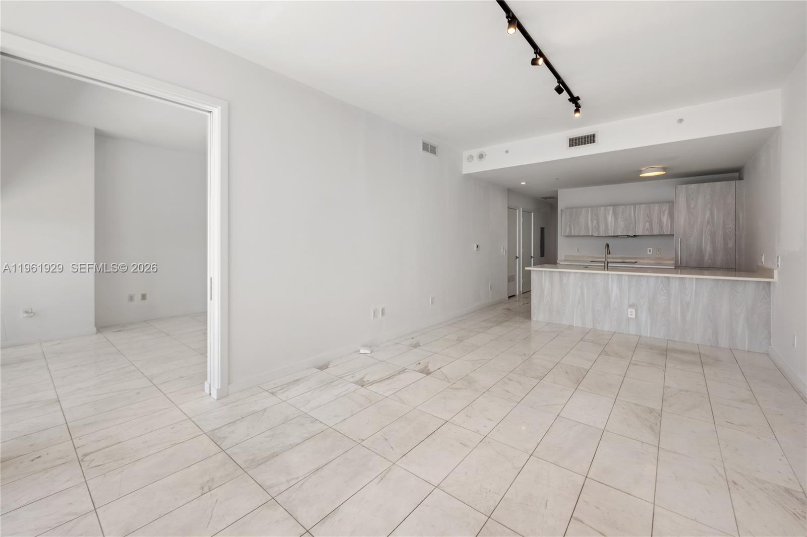 Photo of 480 NE 31st Street 1504 #1504 listing for Sale