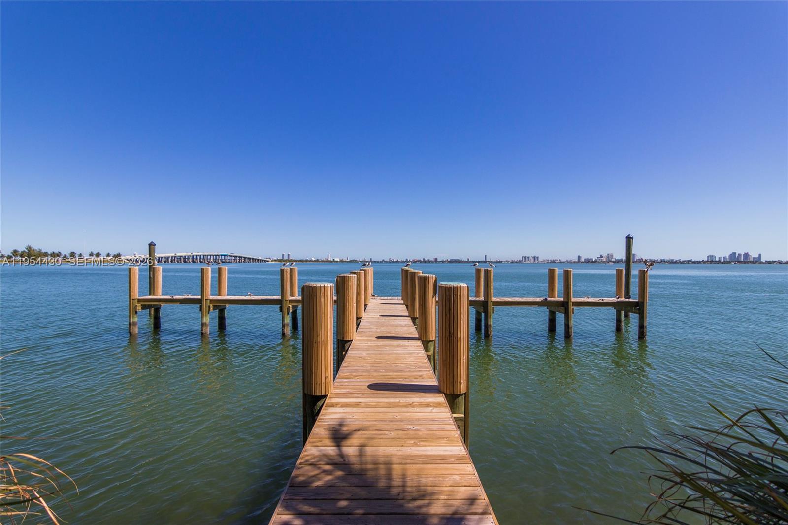 Photo of 3131 NE 7th Avenue UPH5303 #UPH5303 listing for Sale