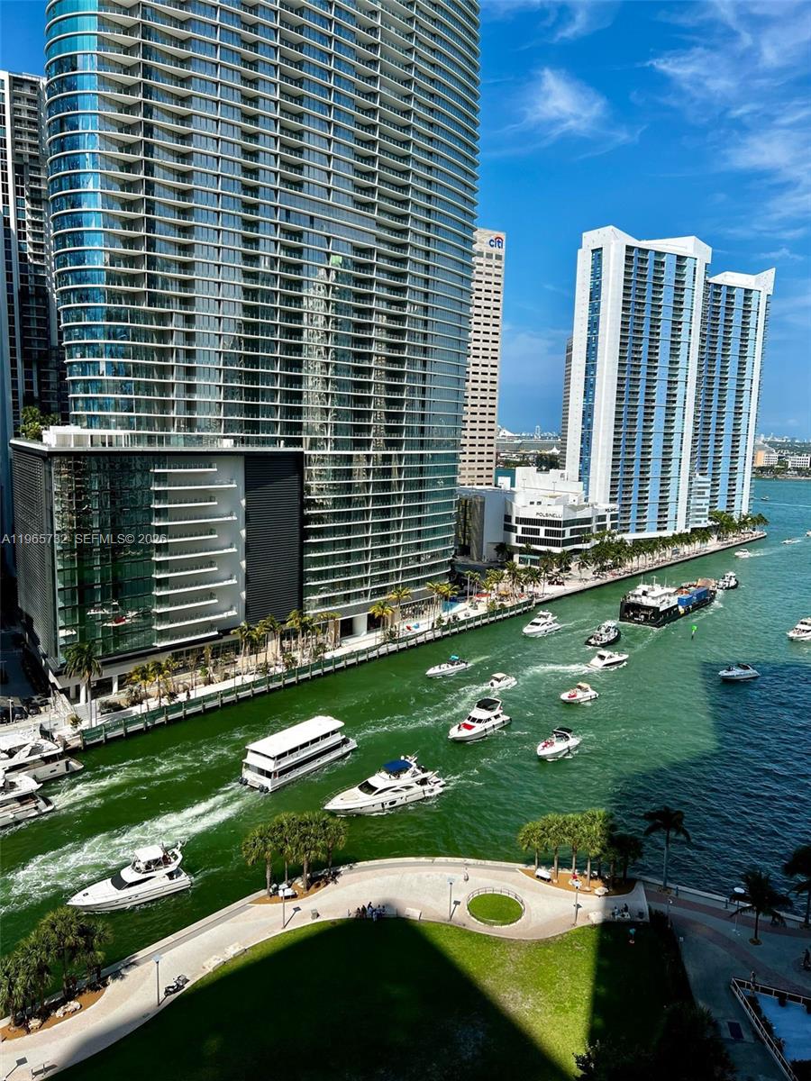Photo of 475 Brickell Avenue 1715 #1715 listing for Sale