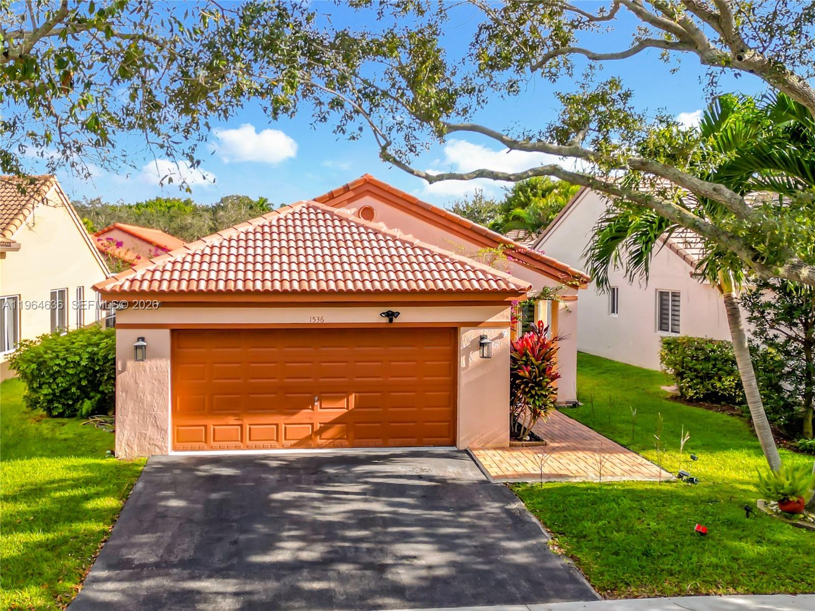 Photo of #A11964636 listing for Sale