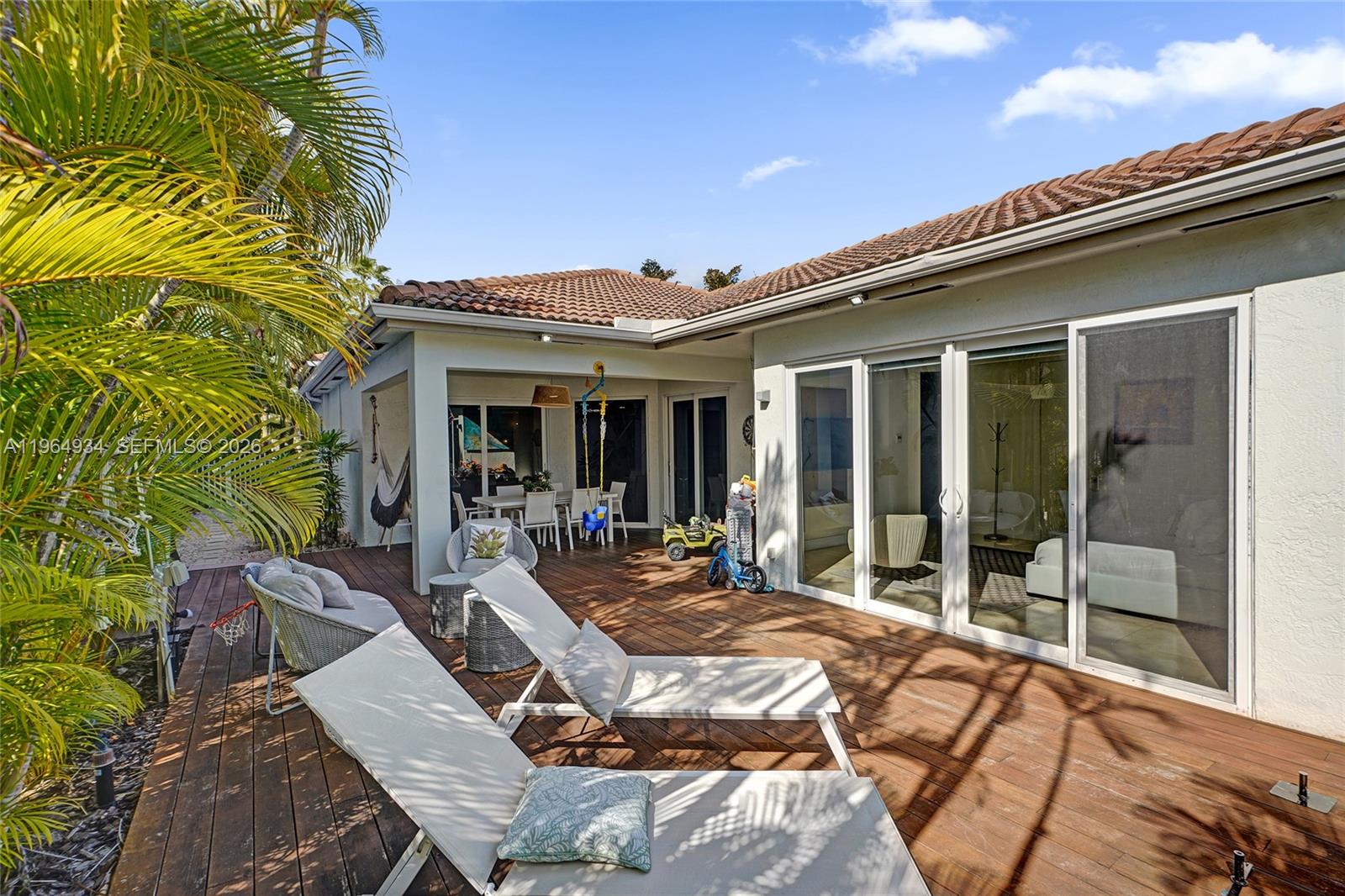 Photo of 1662 Diplomat Drive # listing for Sale