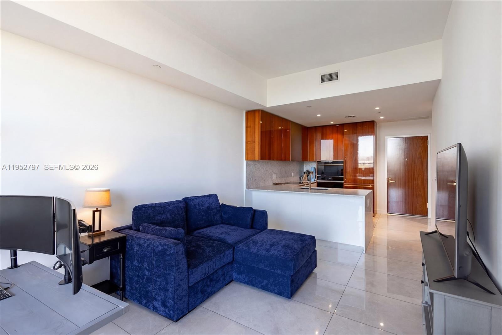 Photo of 2678 Tigertail Avenue 612 #612 listing for Sale
