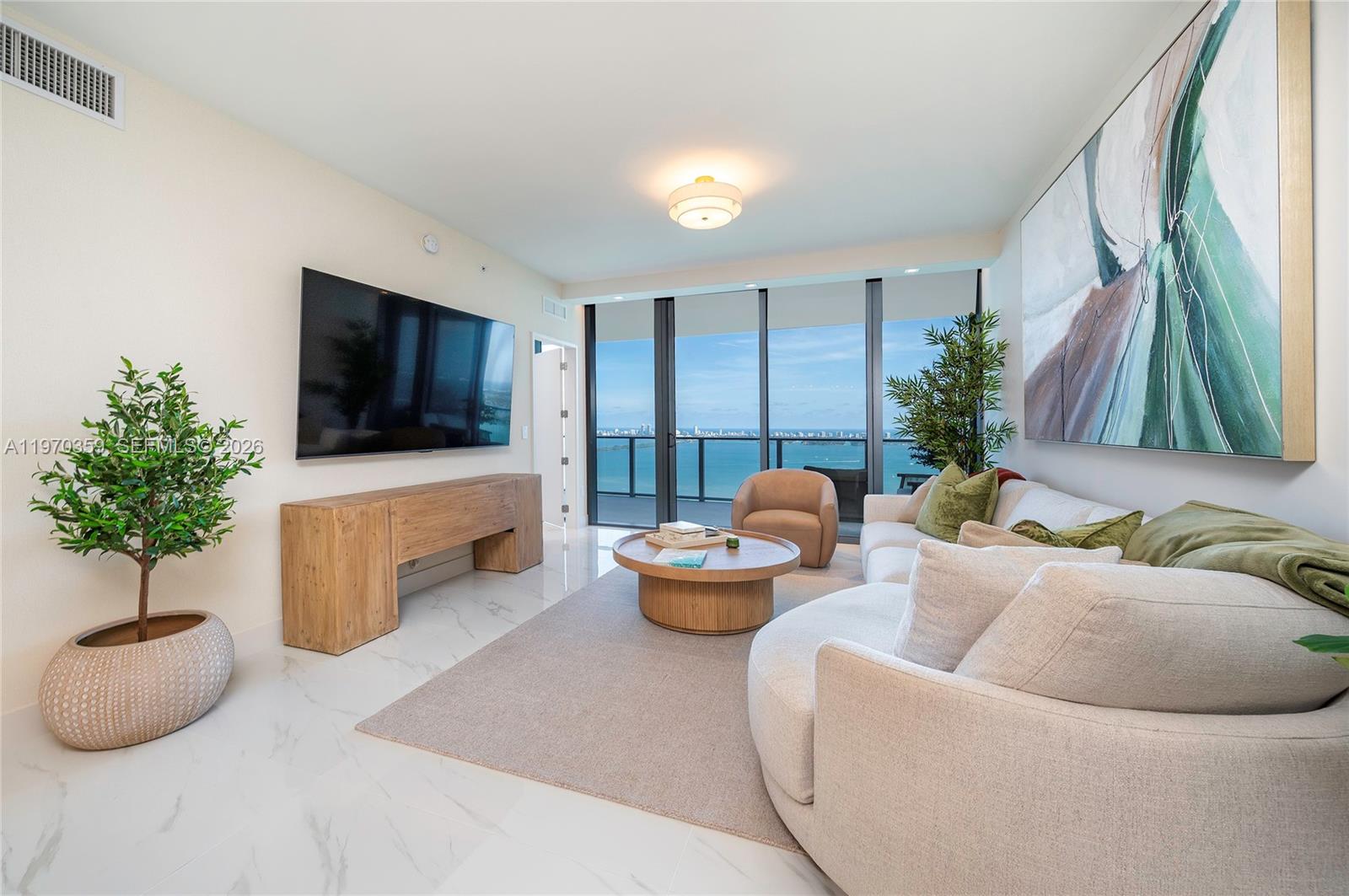 Photo of 700 NE 24th Street S 4306 S #4306 S listing for Sale