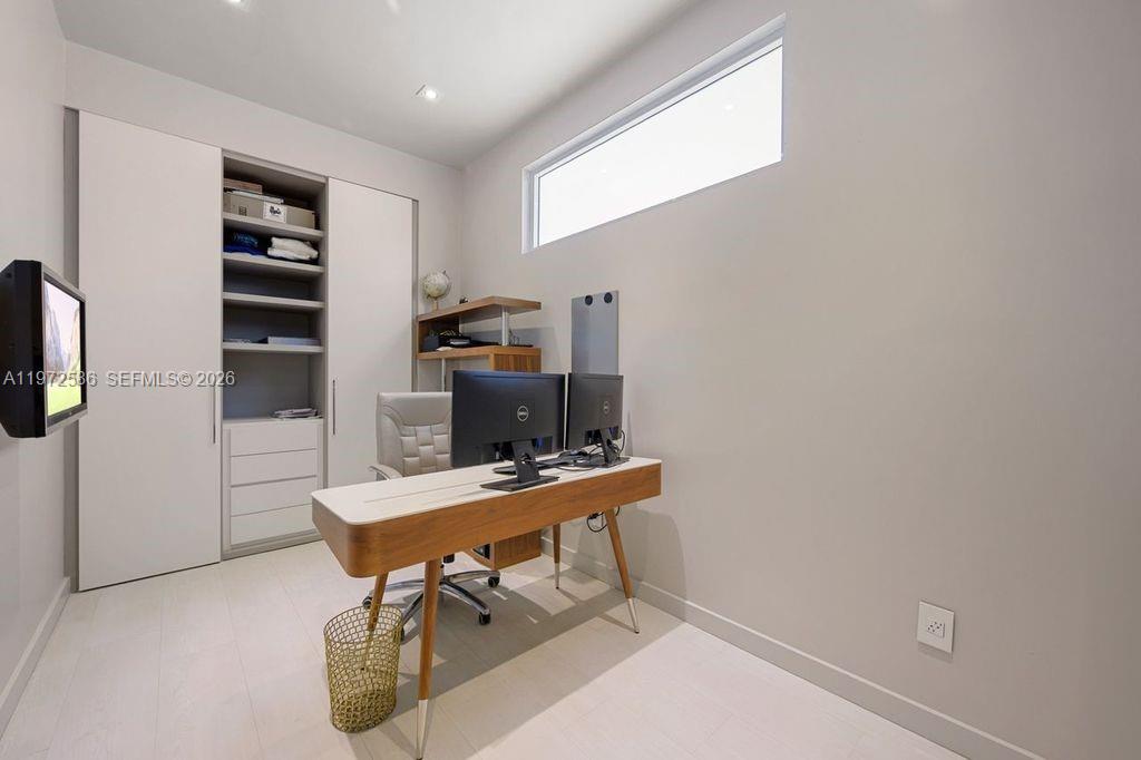 Photo of 1615 Diplomat Drive # listing for Sale