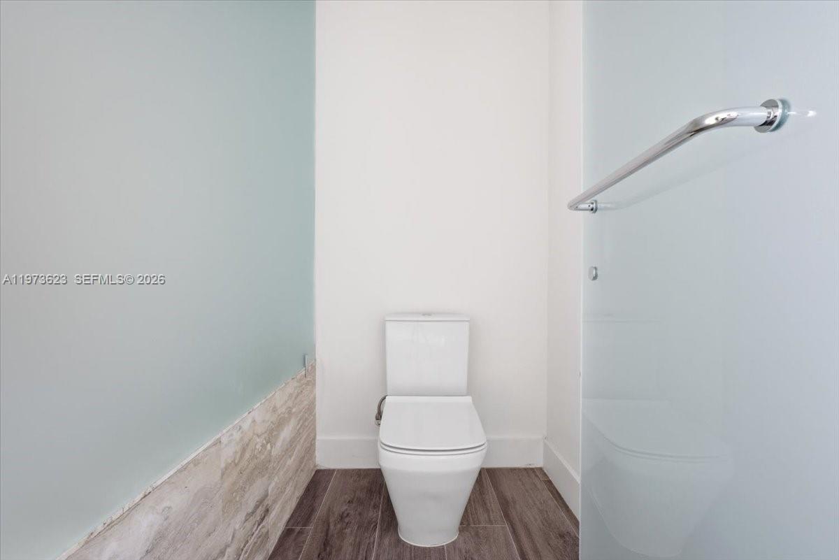 Photo of 2900 NE 7th Avenue 3004 #3004 listing for Sale