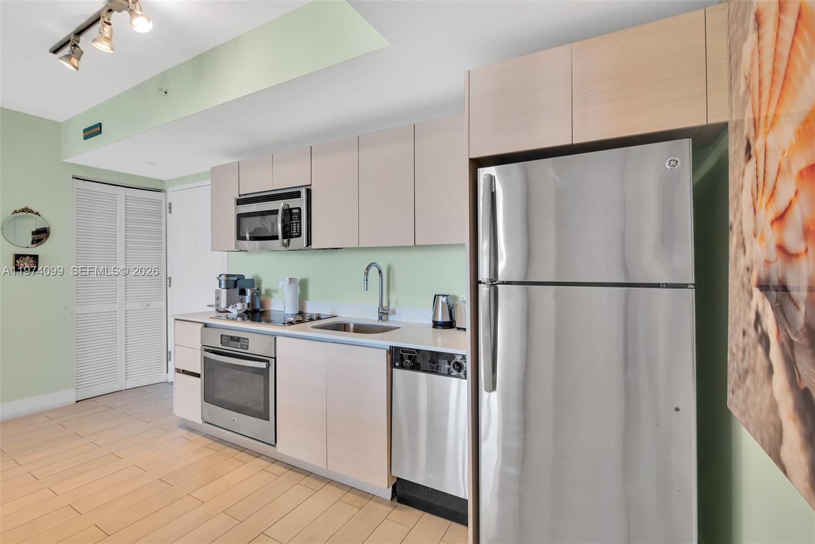Photo of 2602 E Hallandale Beach Boulevard R2806 #R2806 listing for Sale
