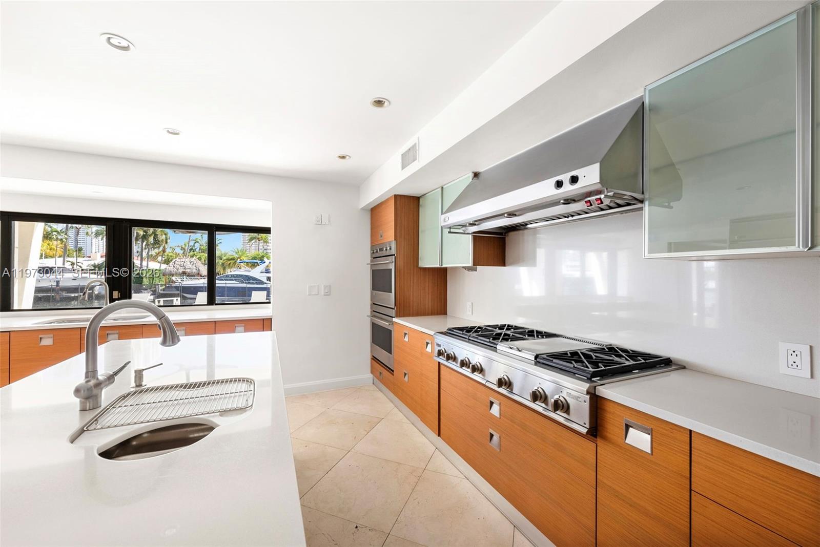 Photo of 501 Hibiscus Drive # listing for Sale