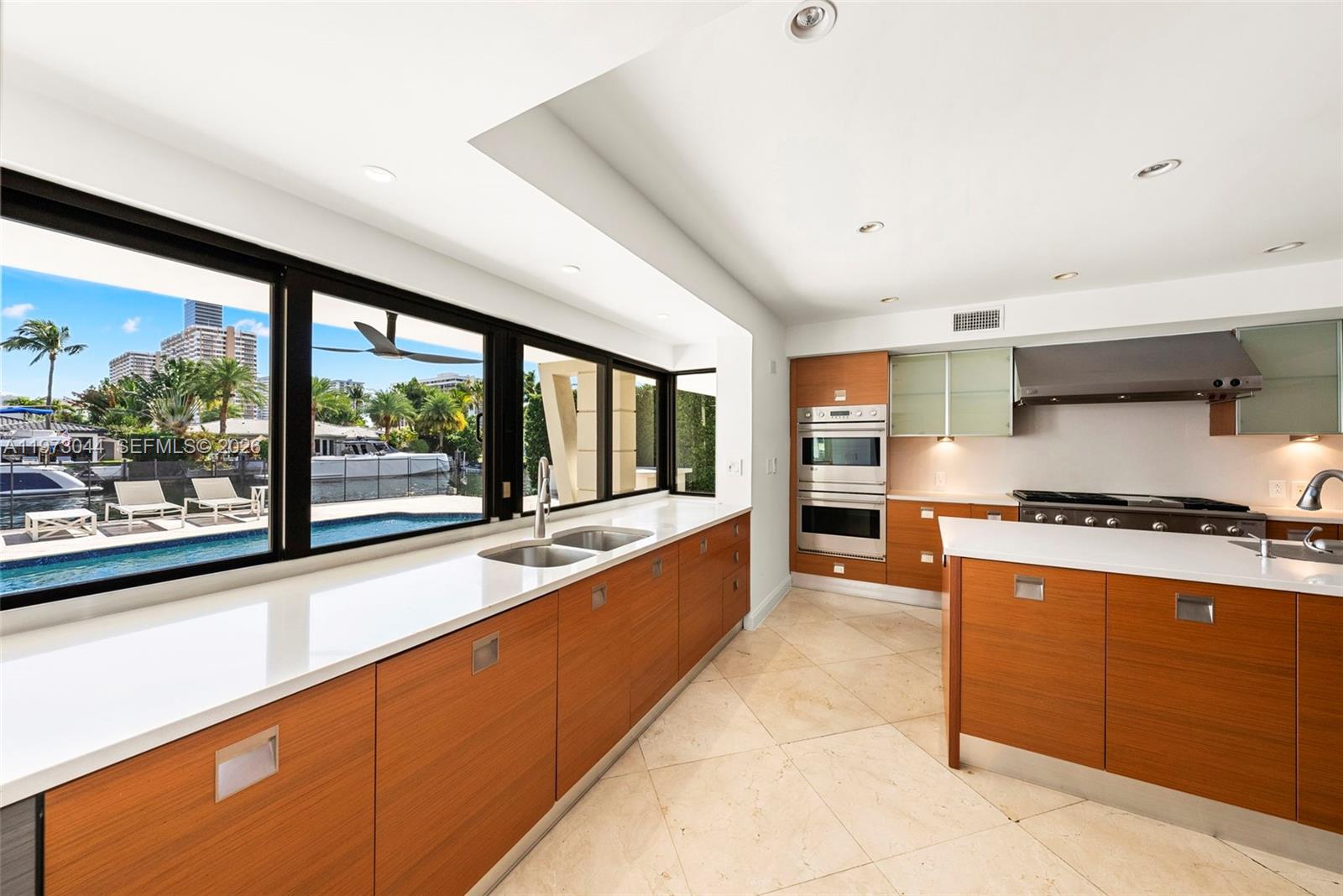 Photo of 501 Hibiscus Drive # listing for Sale