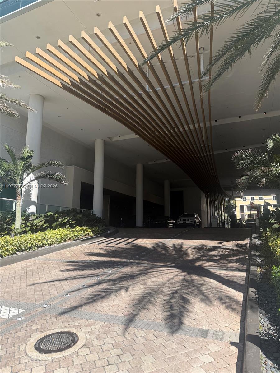 Photo of 551 N Fort Lauderdale Beach Boulevard R1810 #R1810 listing for Sale