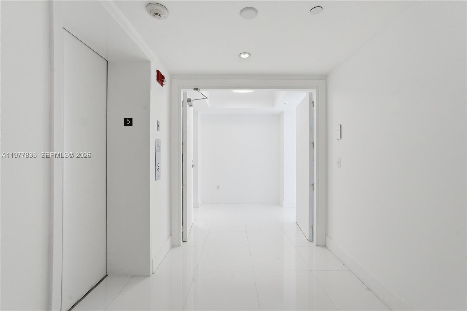 Photo of 2627 S Bayshore Drive 501 #501 listing for Sale