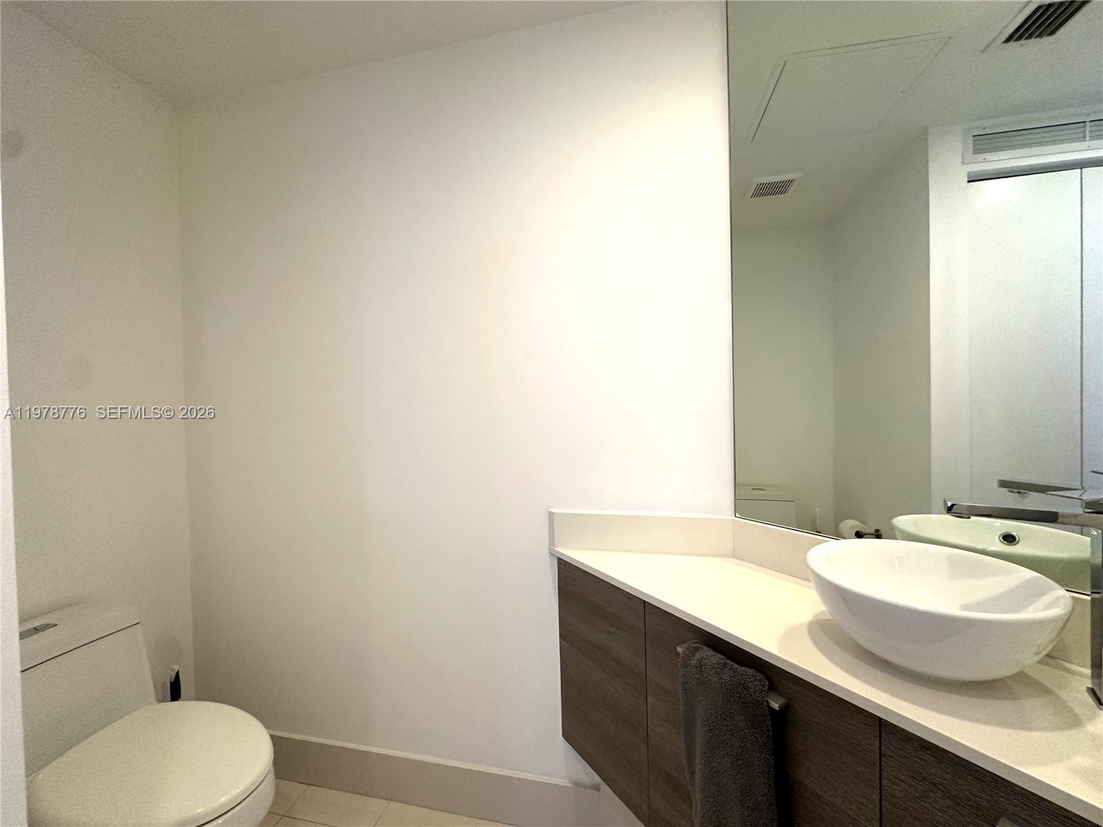 Photo of 650 NE 32nd Street 2108 #2108 listing for Sale