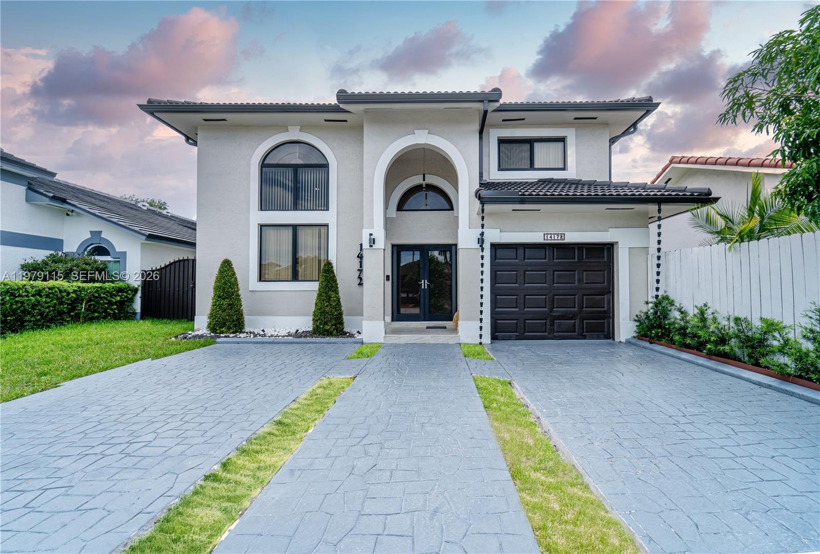 Photo of #A11979115 listing for Sale