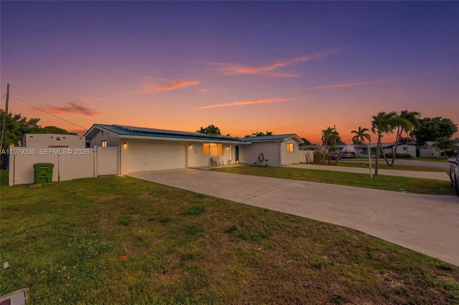 Photo of #A11979330 listing for Sale