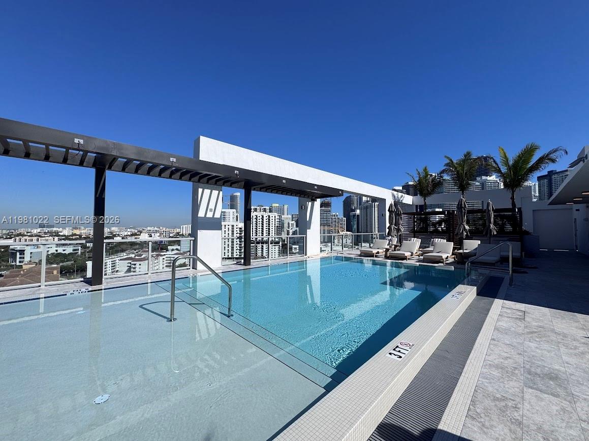 Photo of 1611 SW 2nd Avenue 306 #306 listing for Sale