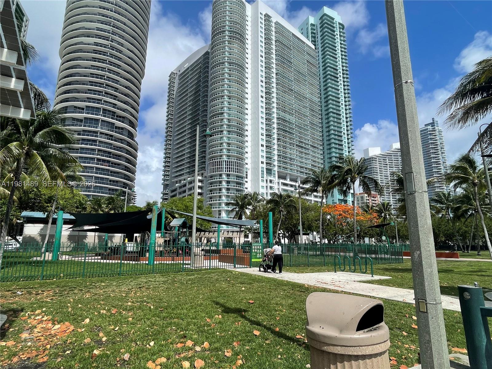 Photo of 1750 N Bayshore Drive 2814 #2814 listing for Sale