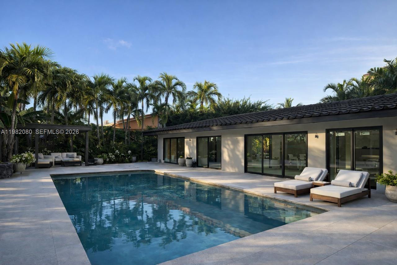Photo of 16414 NE 33rd Avenue # listing for Sale