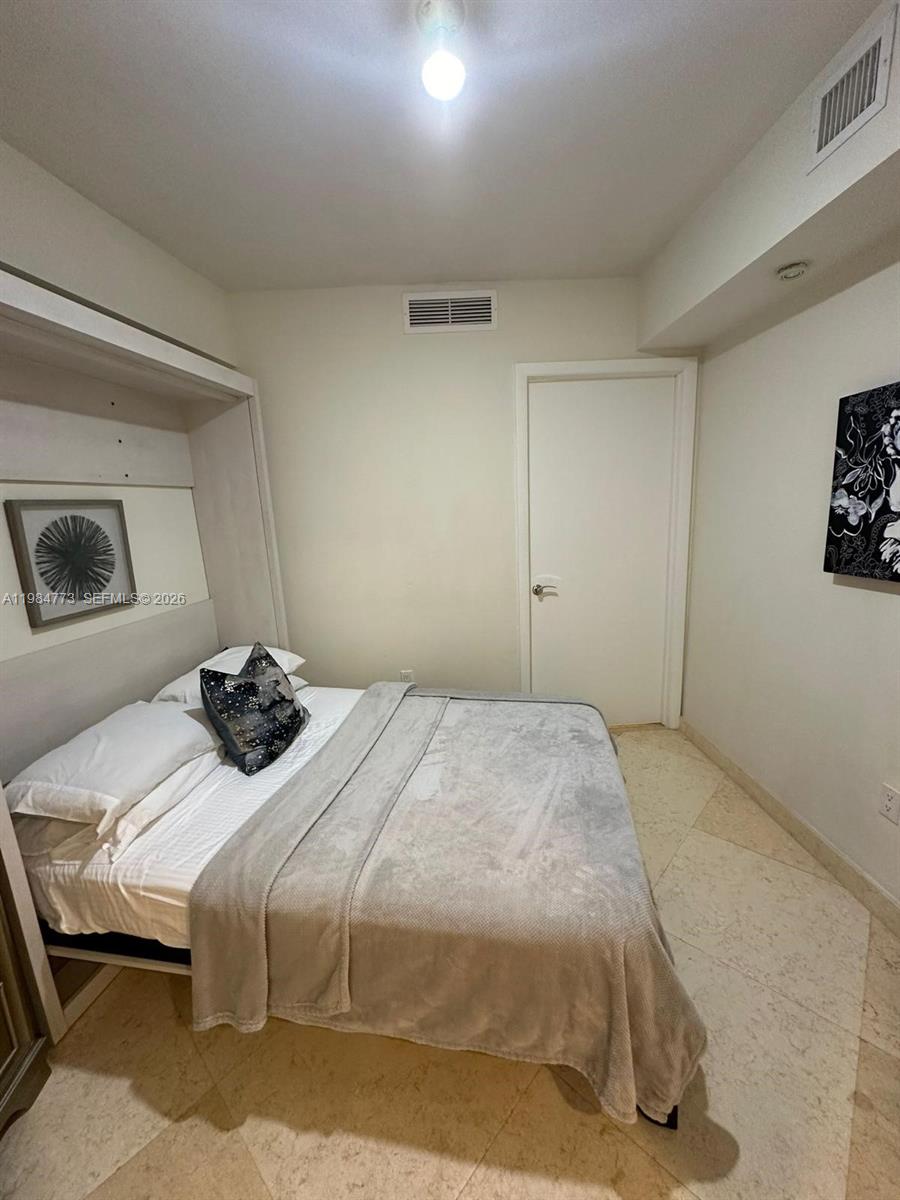 Photo of 1800 S Ocean Drive 1606 #1606 listing for Sale