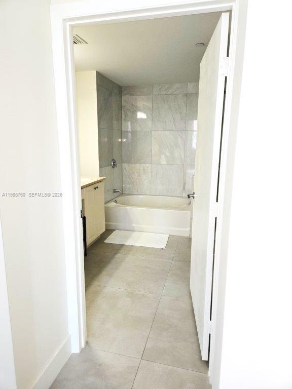 Photo of 3340 NE 190th Street 606 #606 listing for Sale