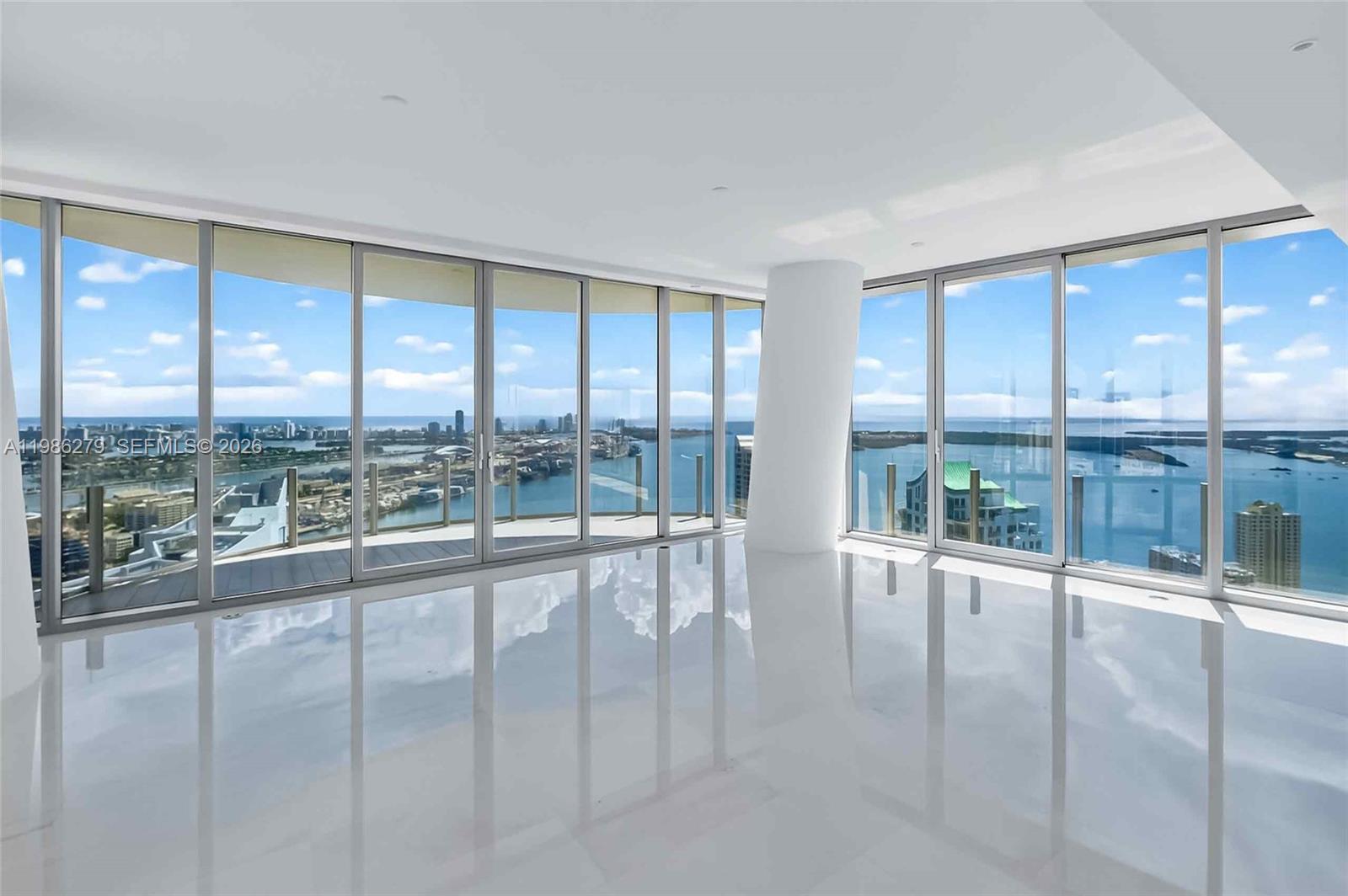 Photo of 300 Biscayne Blvd Way 4901E #4901E listing for Sale