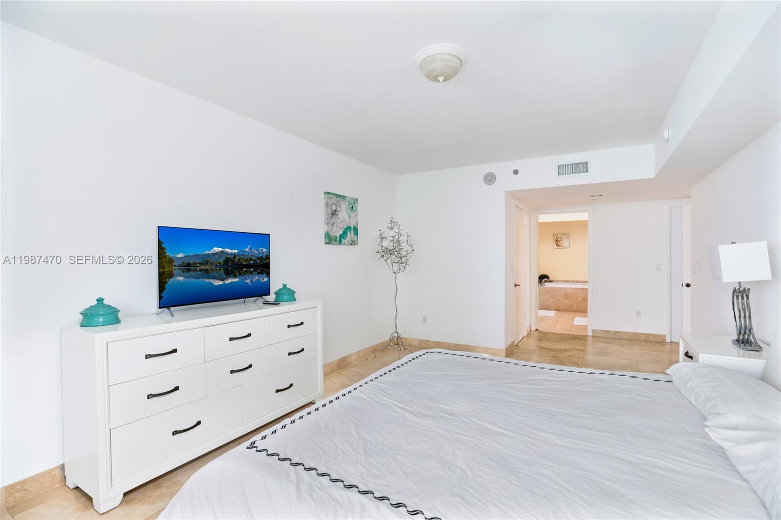 Photo of 1830 S Ocean Drive 2808 #2808 listing for Sale