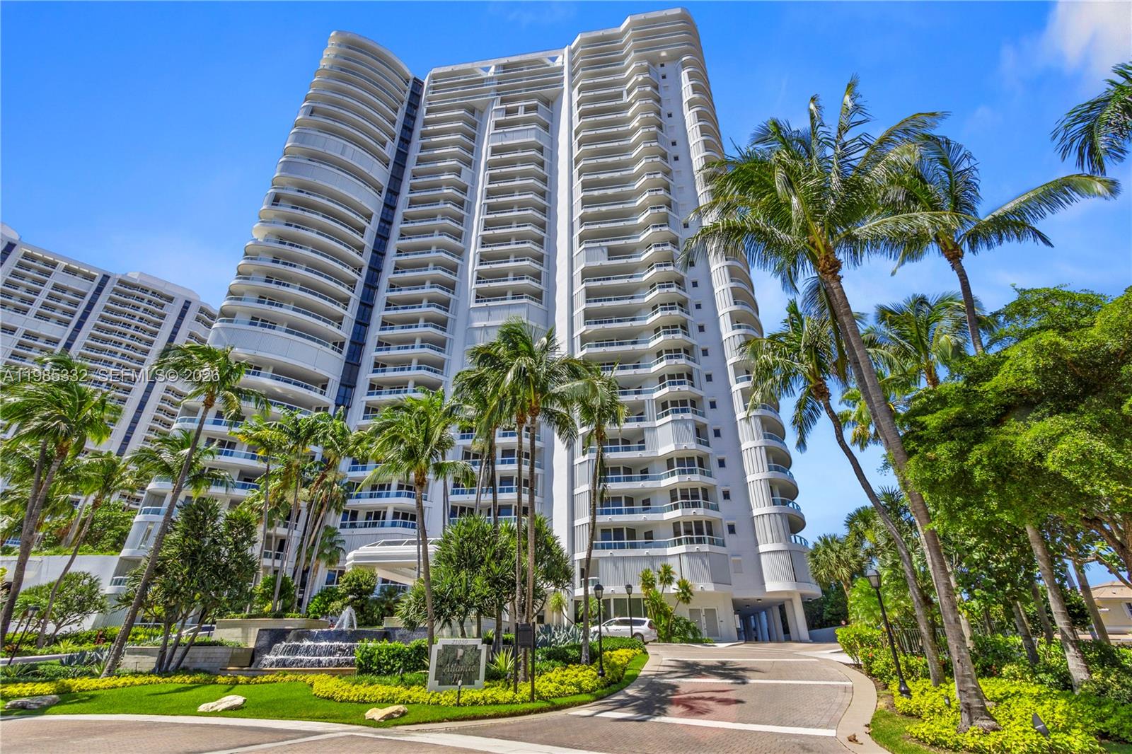 Photo of 21050 Point Place 604 #604 listing for Sale