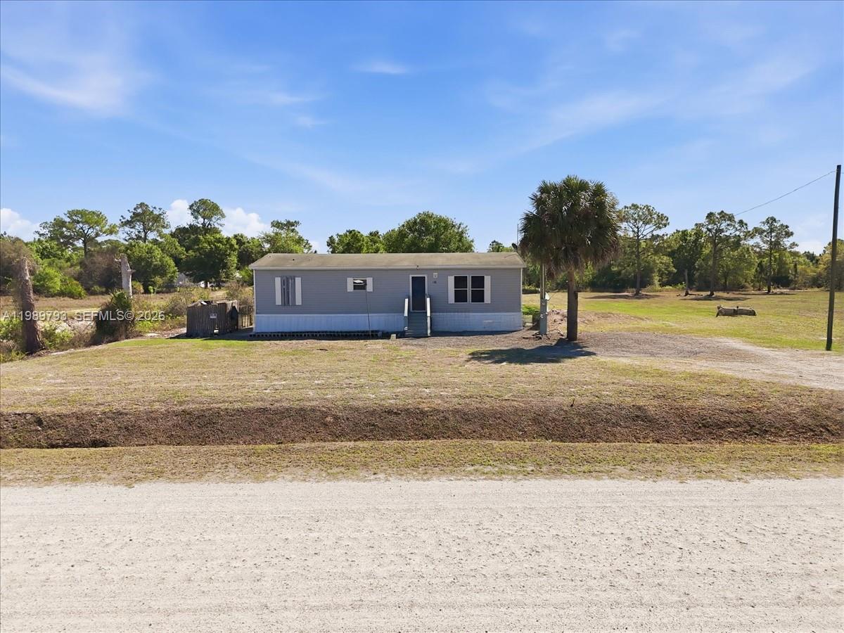 Photo of #A11989793 listing for Sale