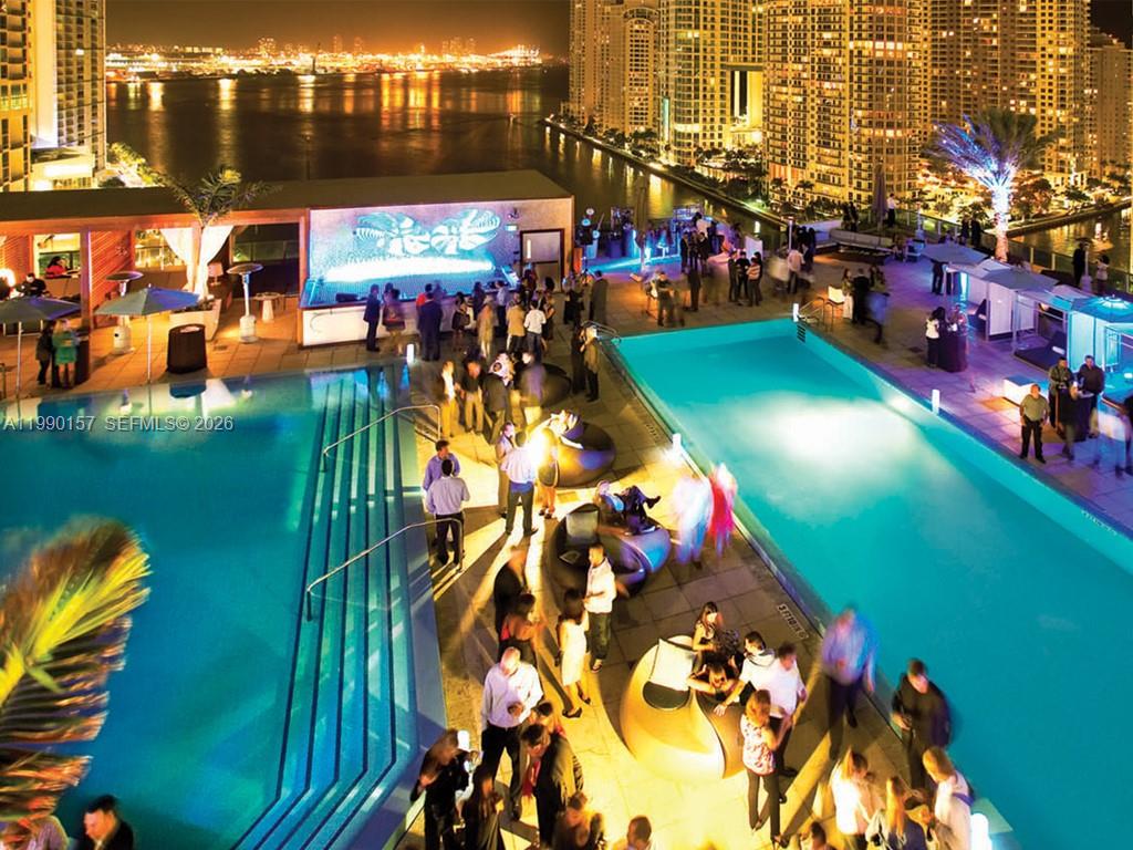 Photo of 200 Biscayne Blvd Way 4512 #4512 listing for Sale